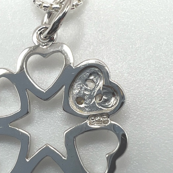 .925 Sterling Silver Heart Wreath Necklace with Cz Accents - Picture 12 of 15